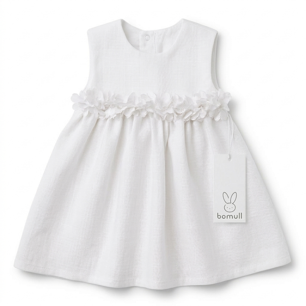 Vestido en Lino con  Flores en el Pecho