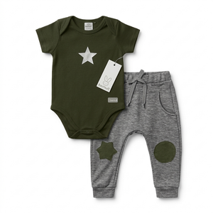Conjunto Body con Pantalón tipo Canguro y Parches (Niño)