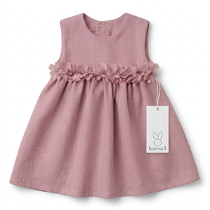 Vestido en Lino con  Flores en el Pecho