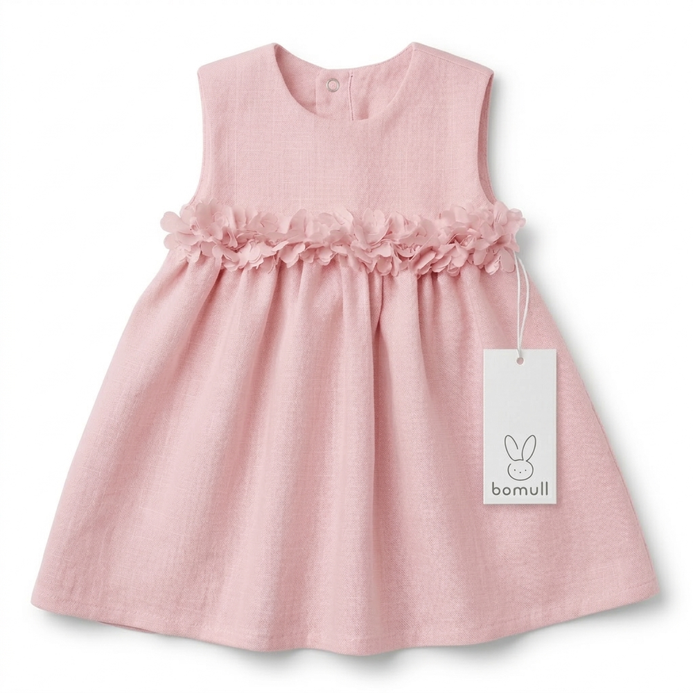 Vestido en Lino con  Flores en el Pecho